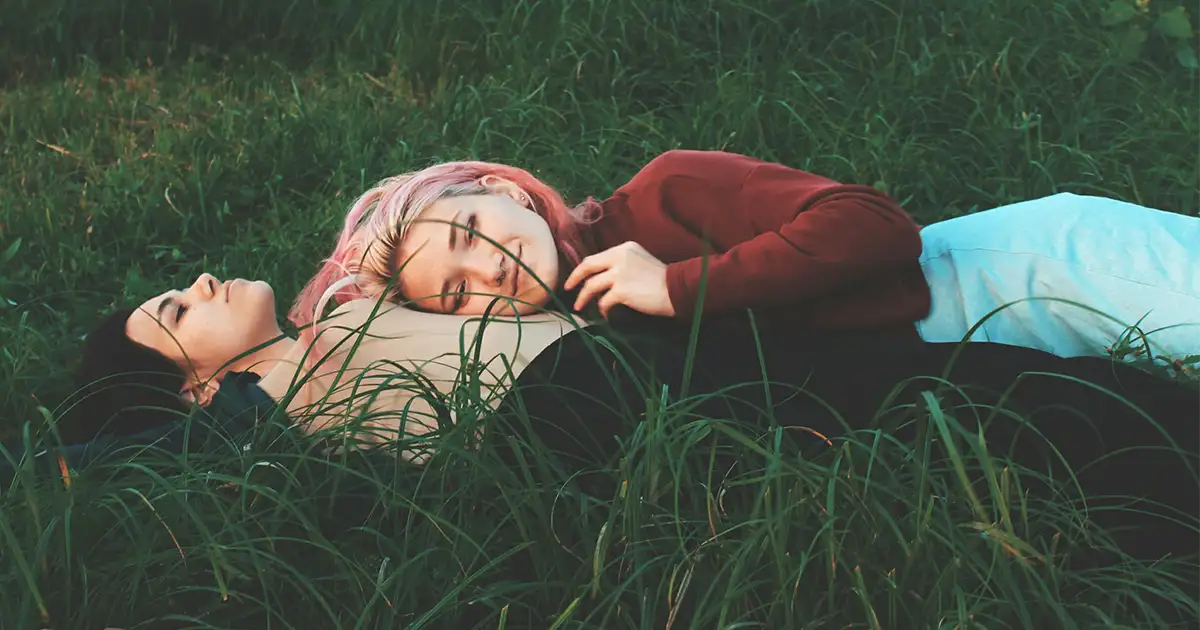 Intimacy Beyond the Heteronormative Script